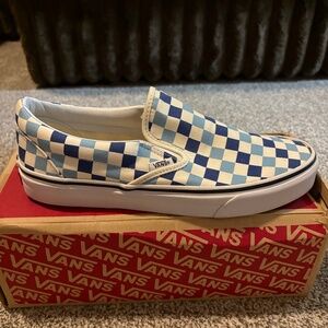 Brand New Slip On Vans Men’s Size 8.5 / Women’s Size 10 - Checkered